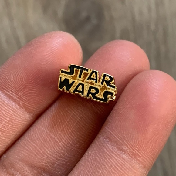 NWOT Star Wars, YGP, Shining 3-D Logo, Black Enamel LIMITED EDITION Charm 925 - Picture 4 of 10